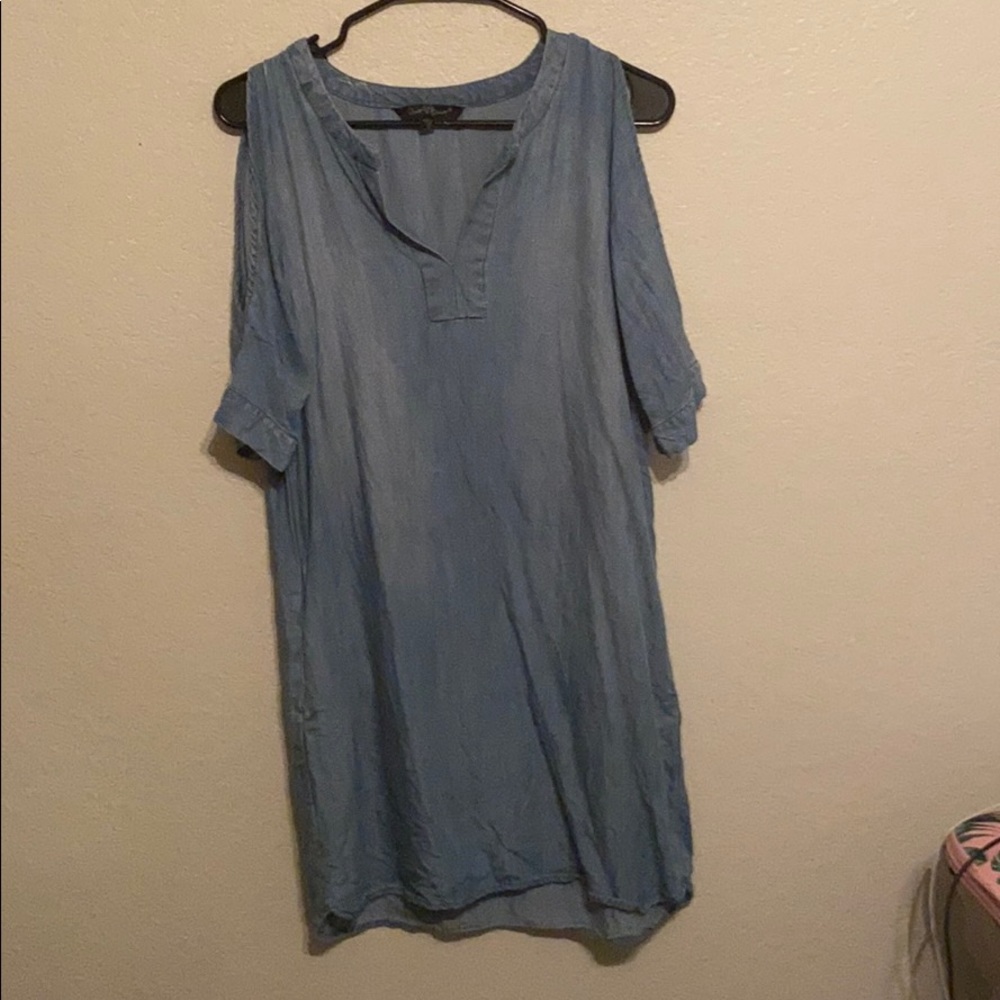 I’m selling a jean dress from velvet heart.